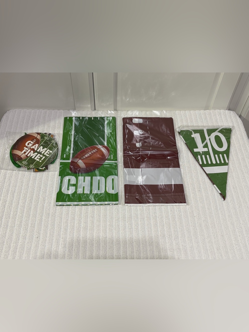 30 piece Football Themed Party Decoration pack